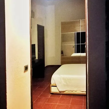 Eucalipti 1 * Capitana